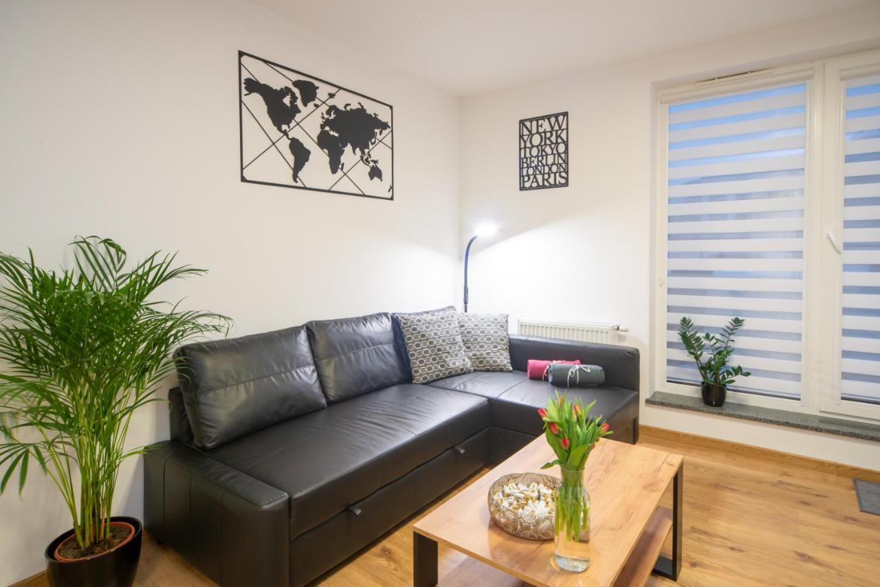 Maya'S Flats & Resorts 49 - Spacious 3 Rooms Apartment In Szafarnia Gdaňsk Exteriér fotografie